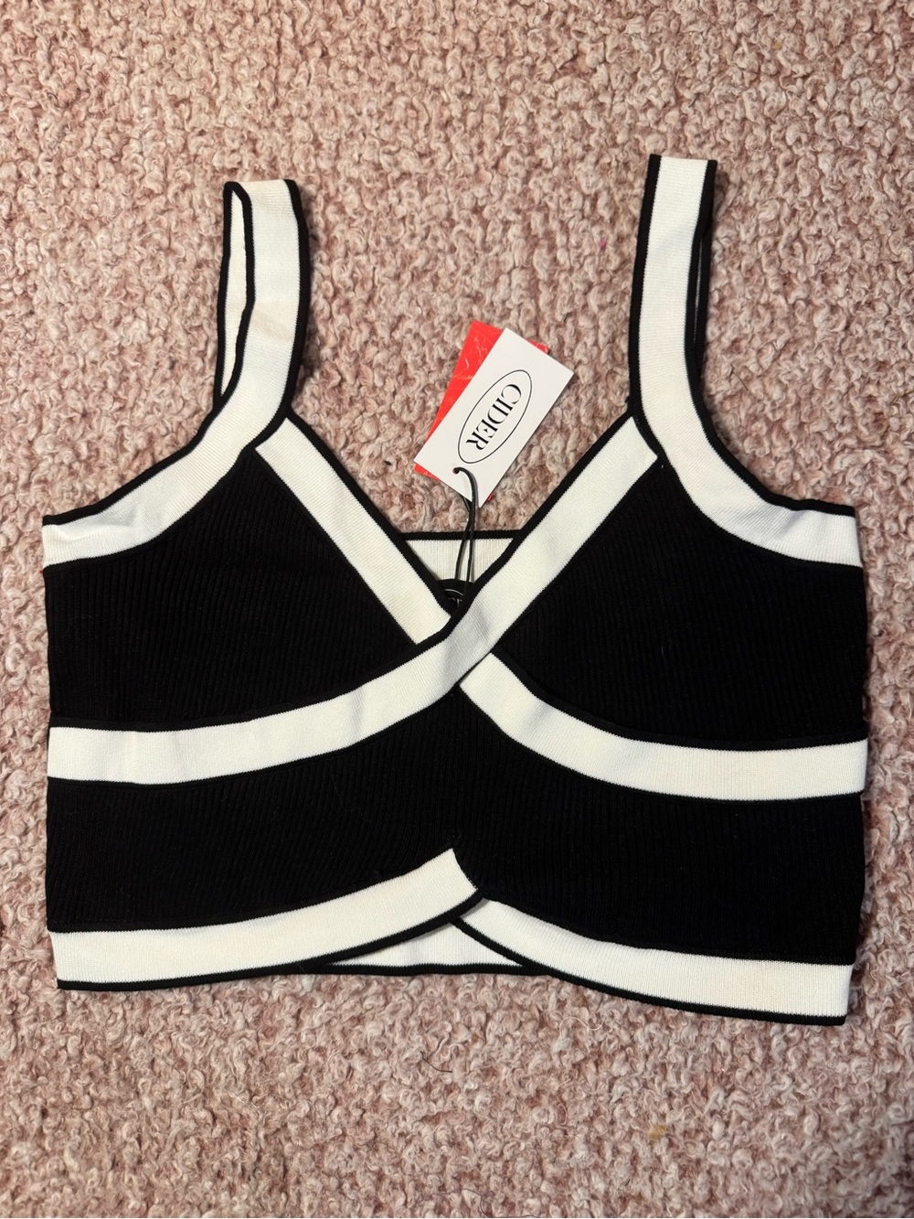 Cider Black & White Wrap Crop Top – Size L